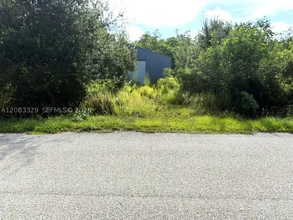 2524 Gem Stone, Lorida, FL 33857
