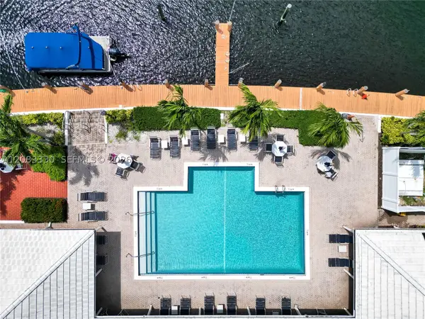 130 Cypress Club #302, Pompano Beach, FL 33060