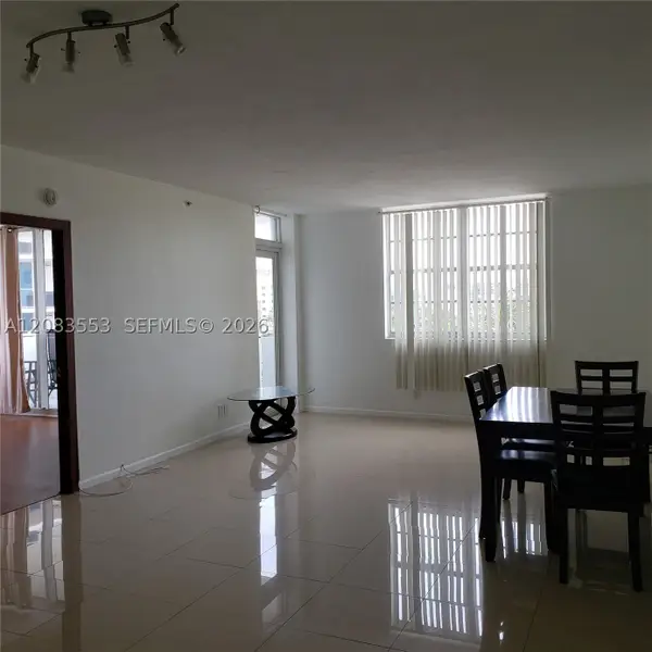 3001 S Ocean #527, Hollywood, FL 33019