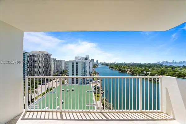 5838 Collins #15F, Miami Beach, FL 33140
