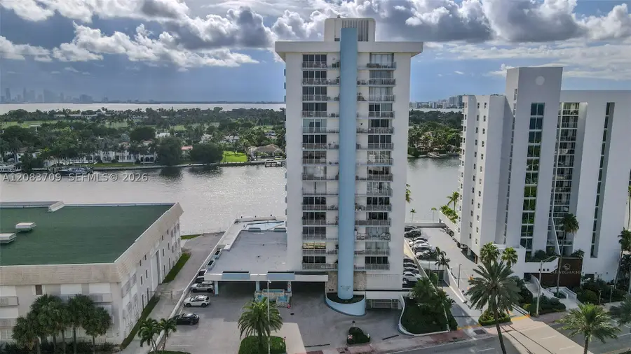 5838 Collins #15F, Miami Beach, FL 33140 - #2