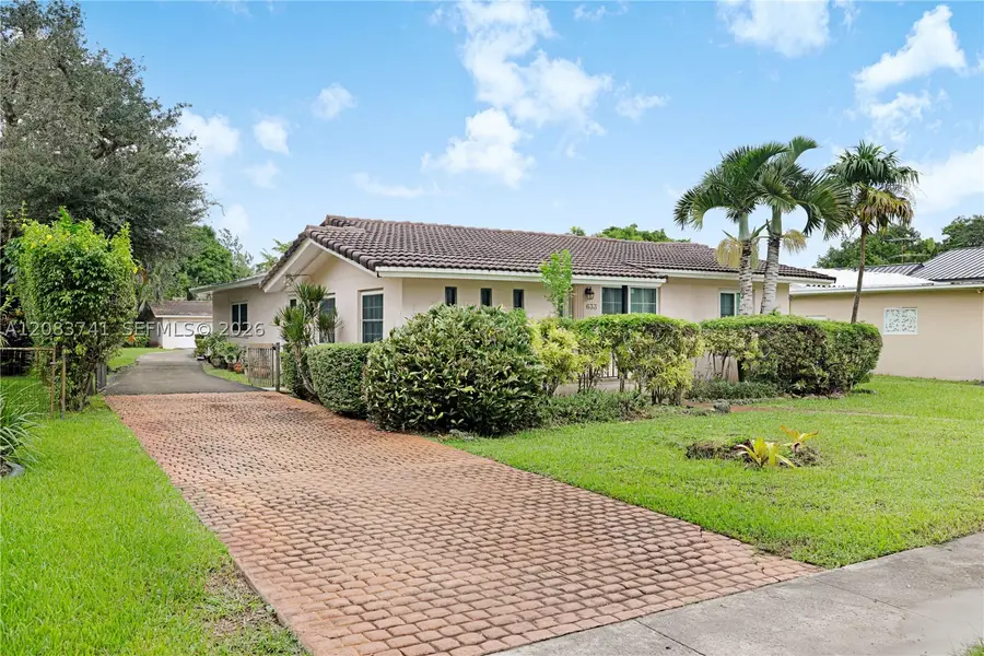 633 NE 119th, Biscayne Park, FL 33161 - #2