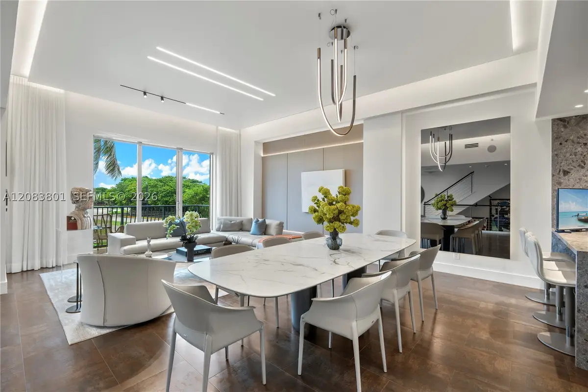 3501 N Ocean #V5, Hollywood, FL 33019 - #1