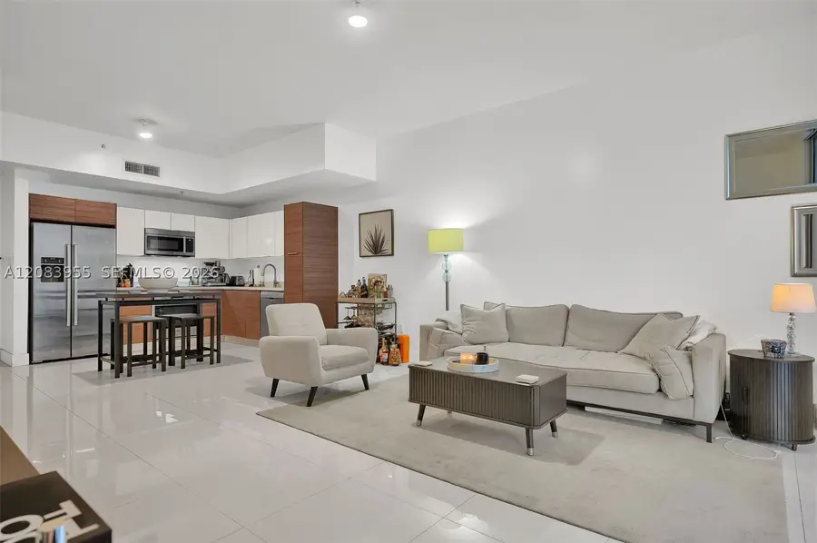 1010 SW 2nd #2005, Miami, FL 33130 - #2