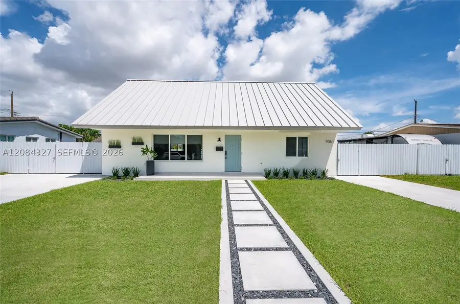 9361 SW 27th, Miami, FL 33165 - #2