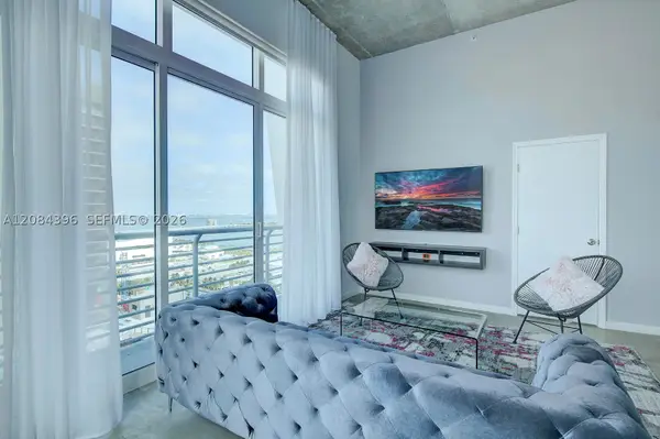 234 NE 3rd #UPH01, Miami, FL 33132
