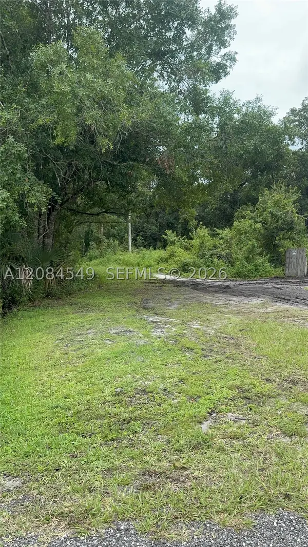 1345 Sable Palm, Other Fl City, FL 32709