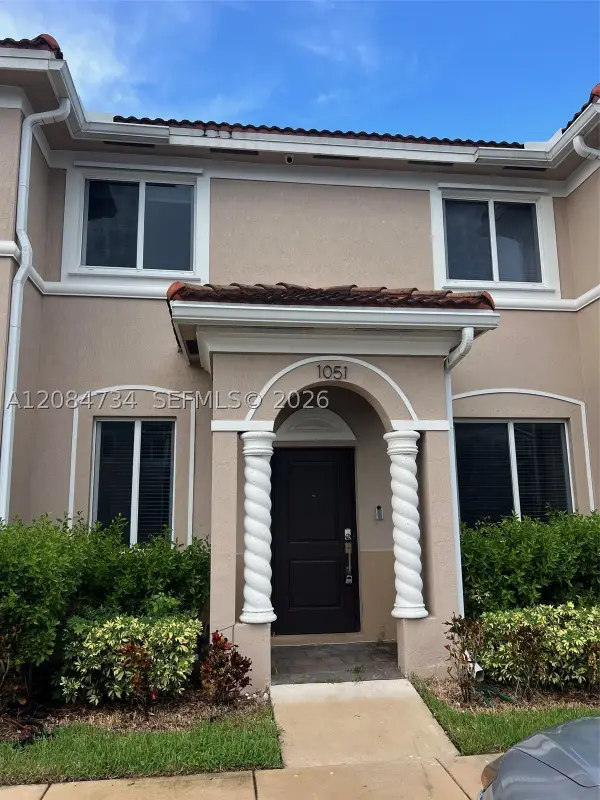 1051 SE 23rd, Homestead, FL 33035