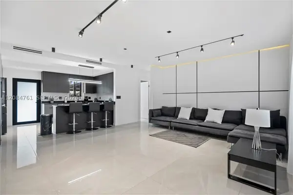 1101 N 14th, Hollywood, FL 33020