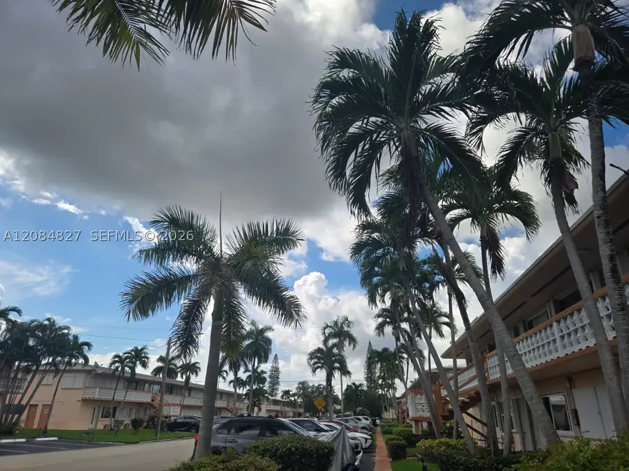 900 SW 11th #7C, Hallandale, FL 33009 - #3