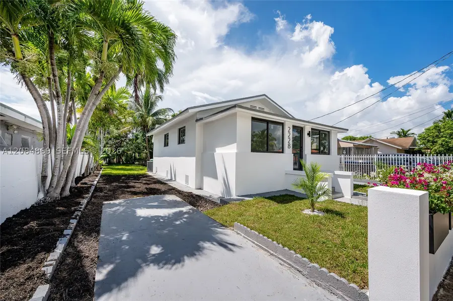 2228 SW 2nd, Miami, FL 33135 - #3