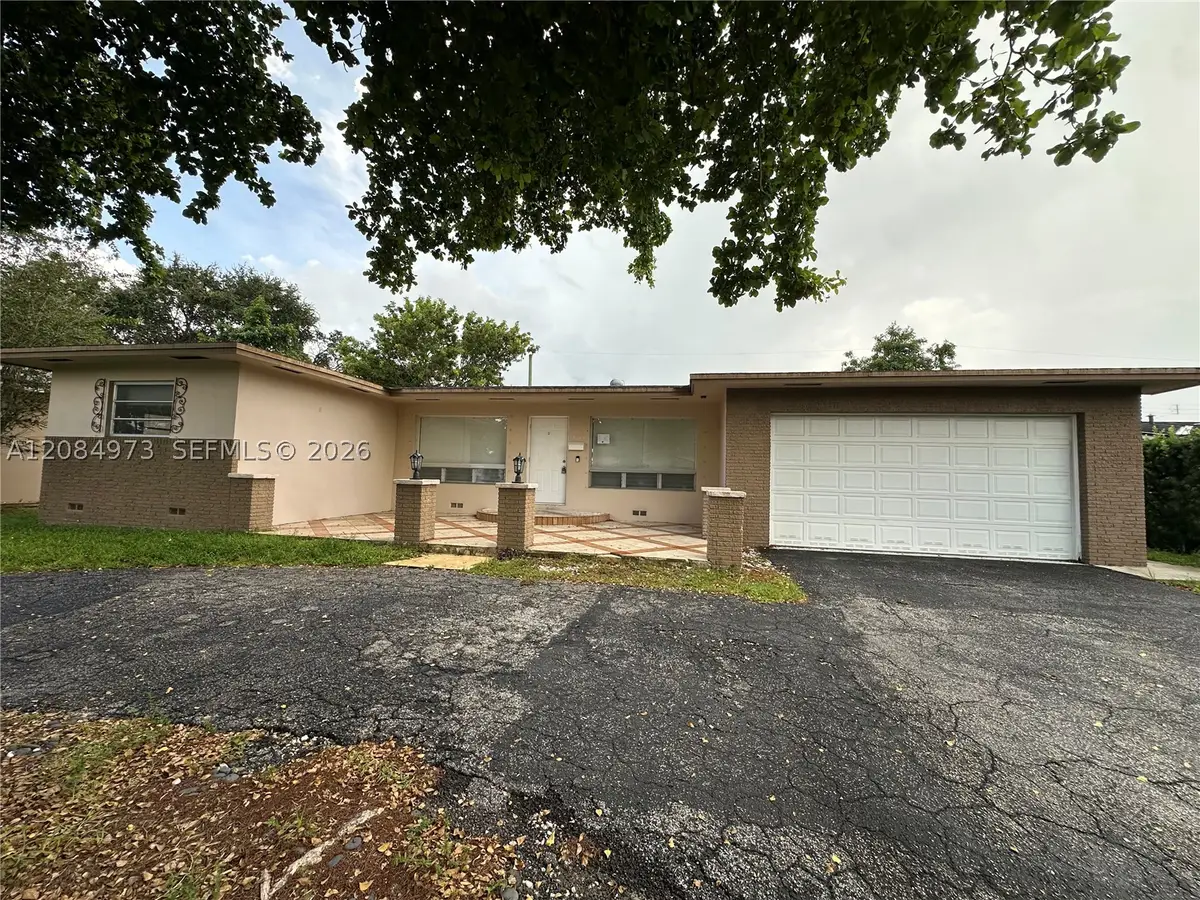 4200 Hayes, Hollywood, FL 33021 - #1
