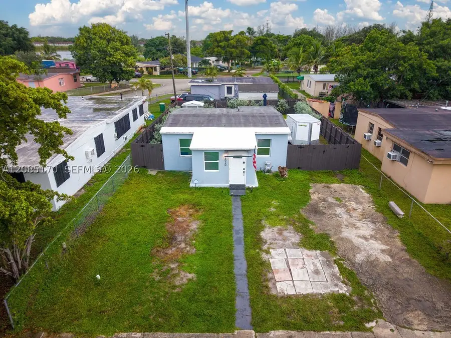 2020 Rutland, Opa Locka, FL 33054 - #3