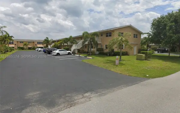 2102 NE 1st #102, Boynton Beach, FL 33435