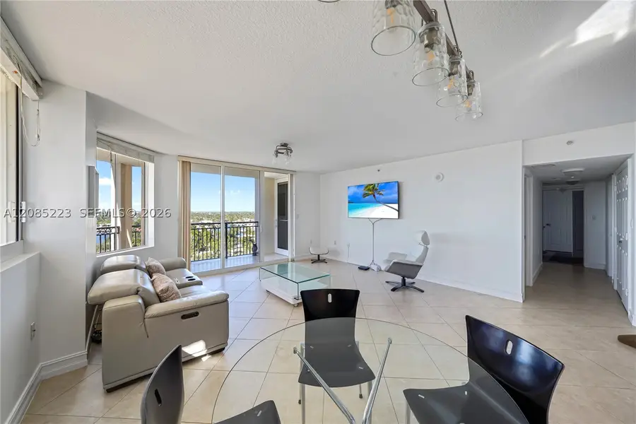 2001 N Ocean #1002 S, Fort Lauderdale, FL 33305 - #3
