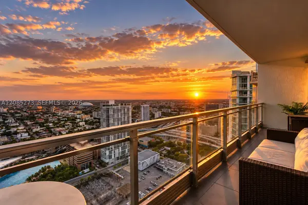 92 SW 3rd #4407, Miami, FL 33130