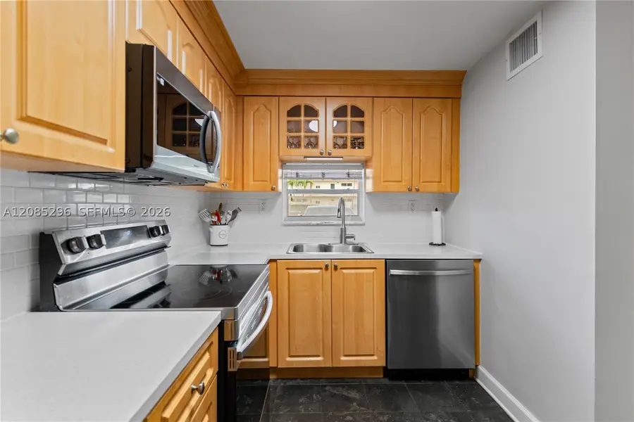 691 S Hollybrook #26-105, Pembroke Pines, FL 33025 - #3