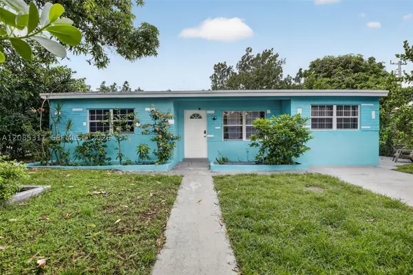 6238 Hayes, Hollywood, FL 33024
