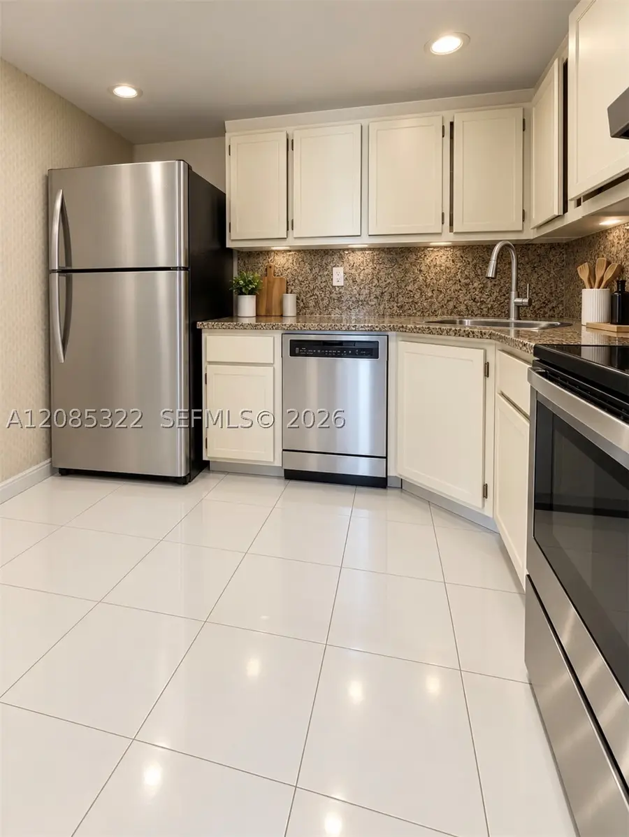 2750 NE 183rd #601, Aventura, FL 33160 - #3