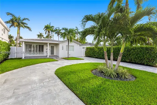 1239 Washington, Hollywood, FL 33019
