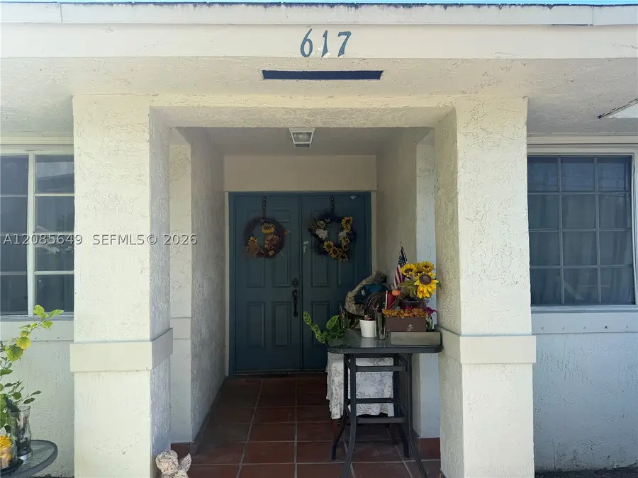 617 SW 1st, Hallandale, FL 33009 - #2