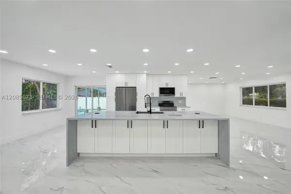 10601 NW 43rd, Coral Springs, FL 33065