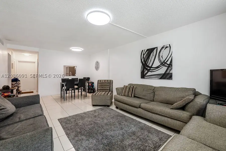 319 NE 14th #106, Hallandale, FL 33009 - #2
