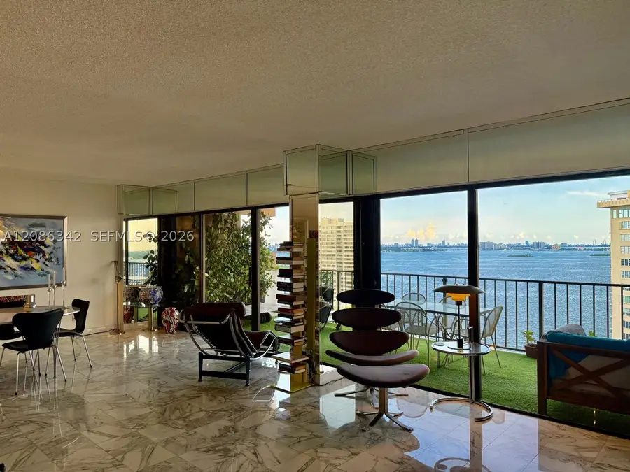 Address Withheld By Seller, Miami, FL 33181 - #3
