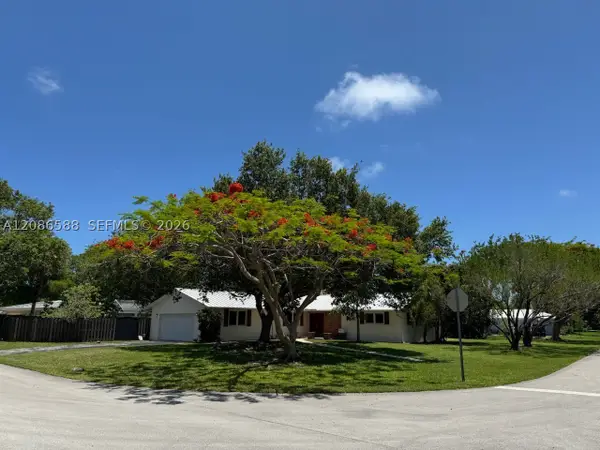16101 SW 87th, Palmetto Bay, FL 33157