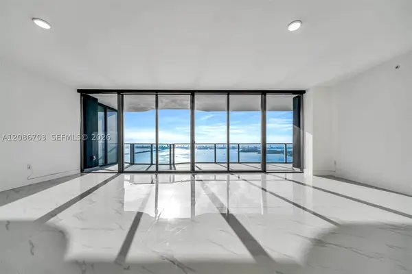 725 NE NE 24th #3002A, Miami, FL 33137
