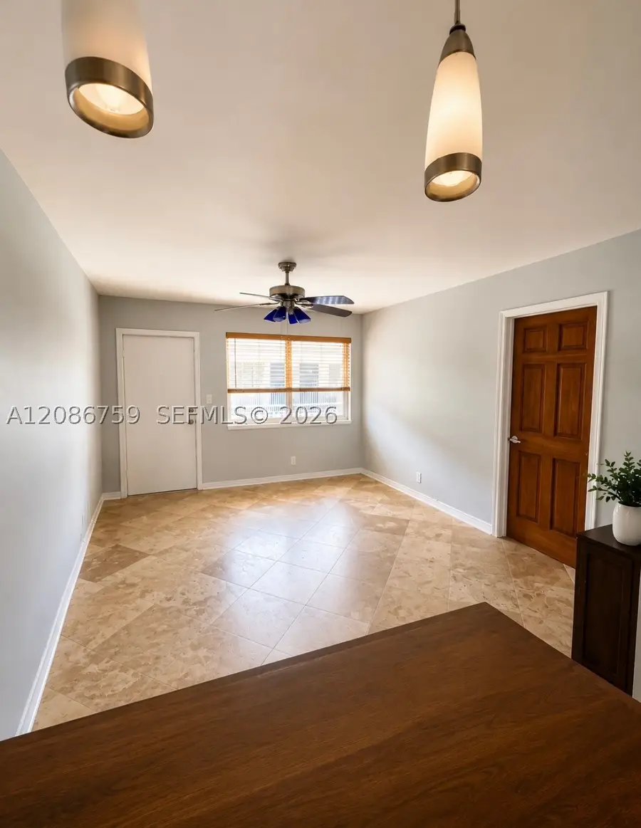 1000 SE 15th #205, Fort Lauderdale, FL 33316 - #2