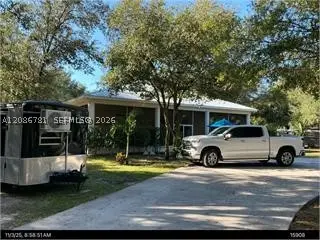 255 C, Labelle, FL 33935