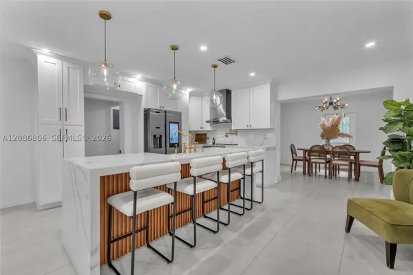 2395 NE 184th, North Miami Beach, FL 33160