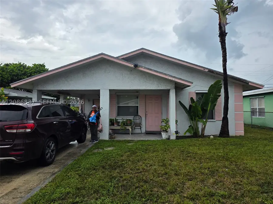 1306 W 23rd, Riviera Beach, FL 33408 - #2