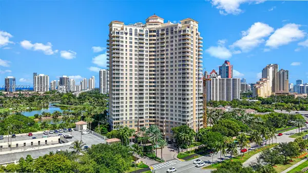 19501 W Country Club #1508, Aventura, FL 33180