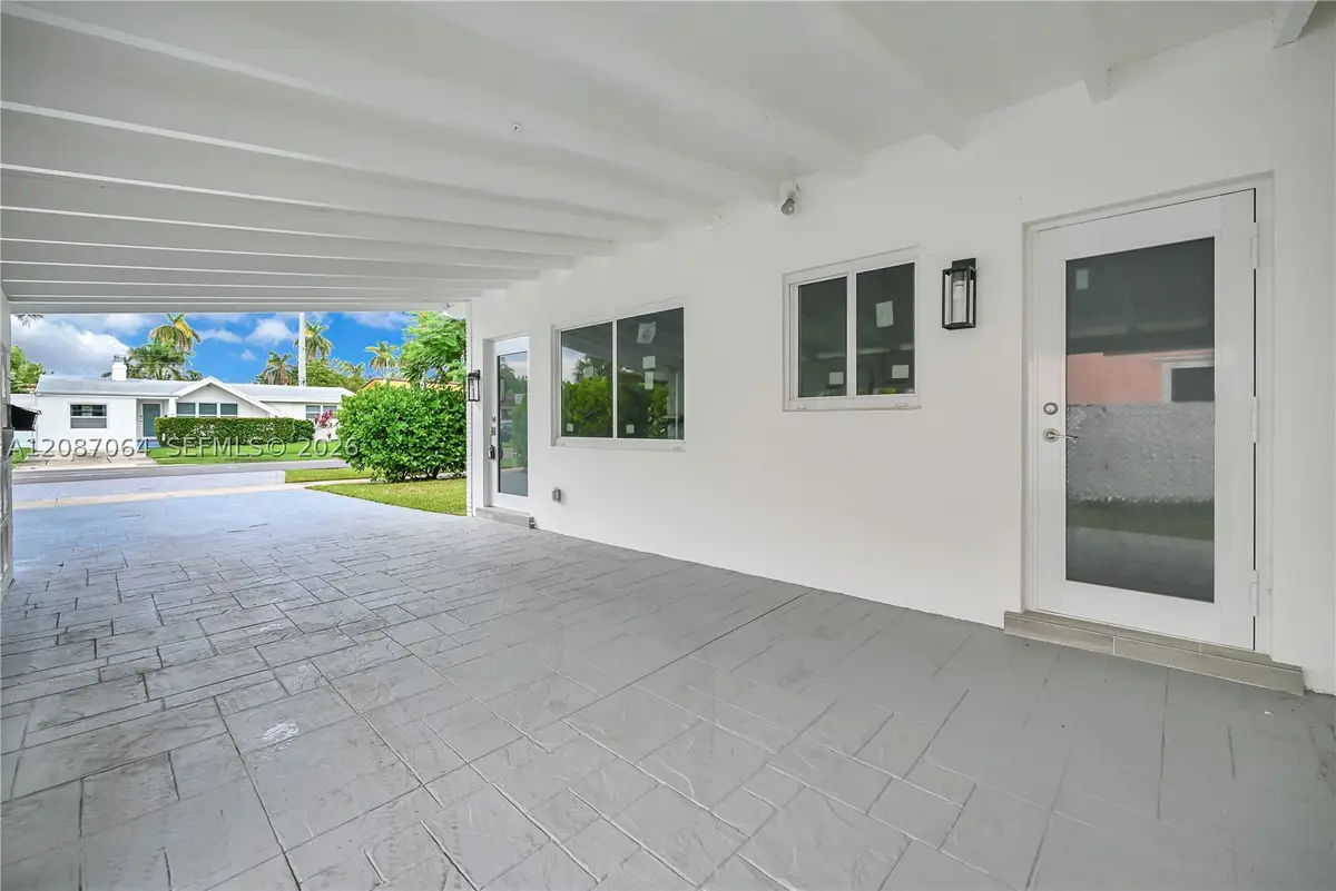 1018 NE 7th, Hallandale, FL 33009 - #1