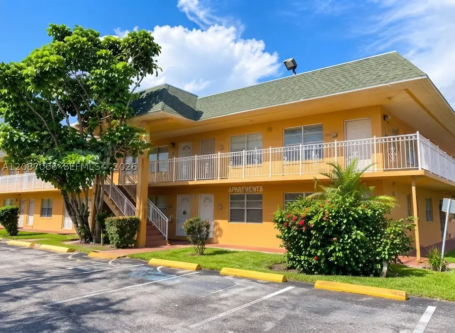 291 NW 177th #C-201, Miami Gardens, FL 33169 - #2