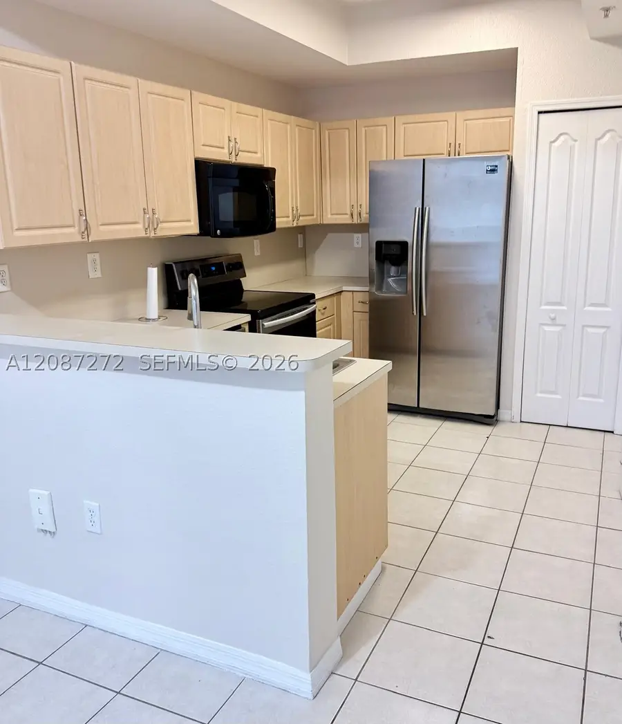 8906 W Flagler #216, Miami, FL 33174 - #3