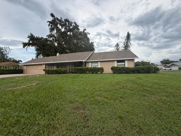 2204 Cherokee, Valrico, FL 33594