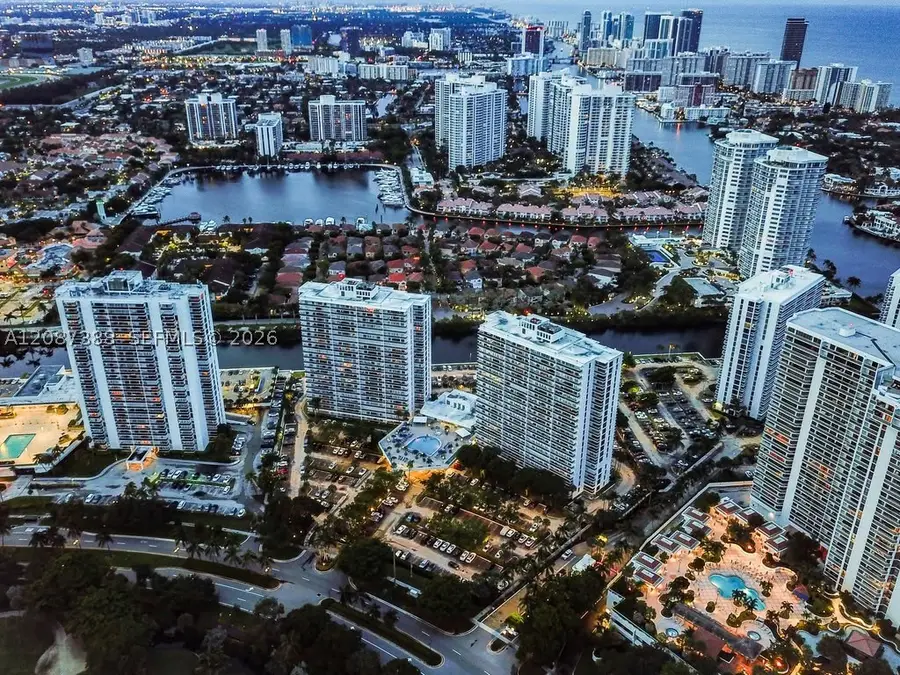 3701 N Country Club #1807, Aventura, FL 33180 - #2