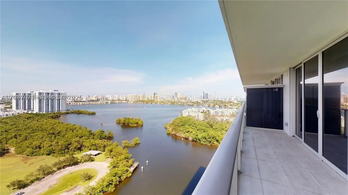 16385 Biscayne #2104, North Miami Beach, FL 33160 - #1