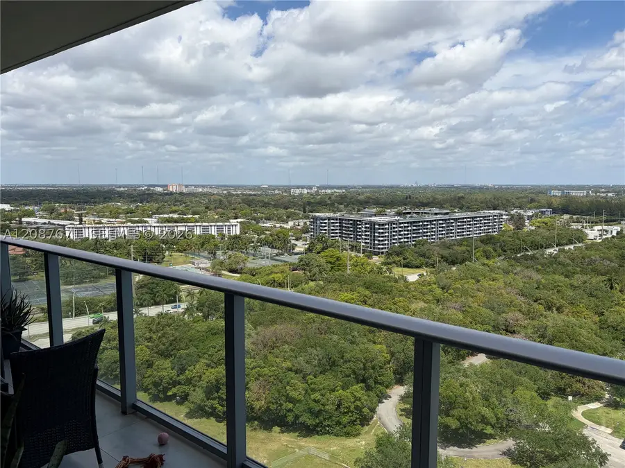 16385 Biscayne #2104, North Miami Beach, FL 33160 - #3