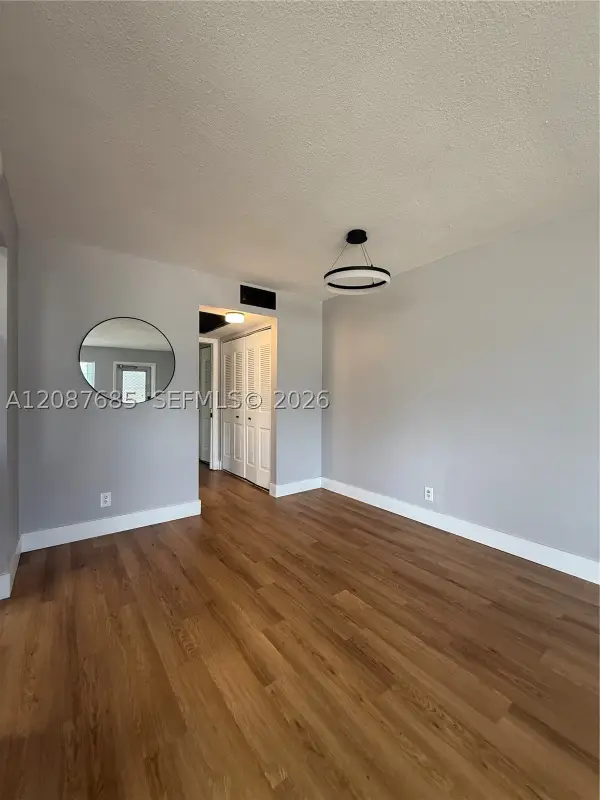 21 Windsor B #21, West Palm Beach, FL 33417