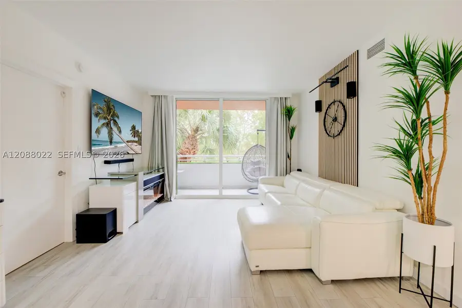 2775 NE 187th #215, Aventura, FL 33180 - #3