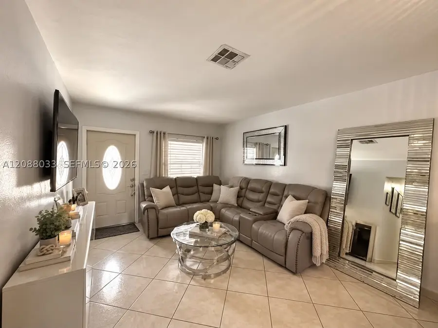 Address Withheld By Seller, Miami, FL 33155 - #3