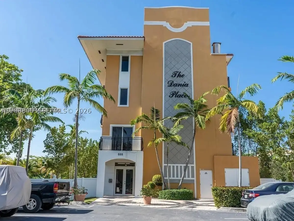 555 E Dania Beach #5, Dania Beach, FL 33004 - #1