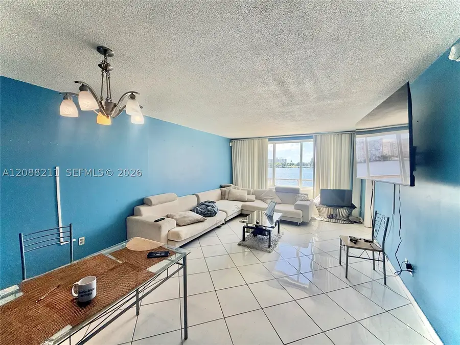1150 NE 191st #24, Miami, FL 33179 - #3