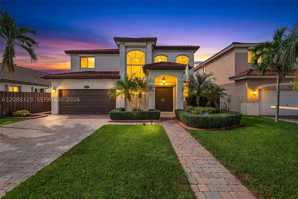 16290 SW 68th, Miami, FL 33193