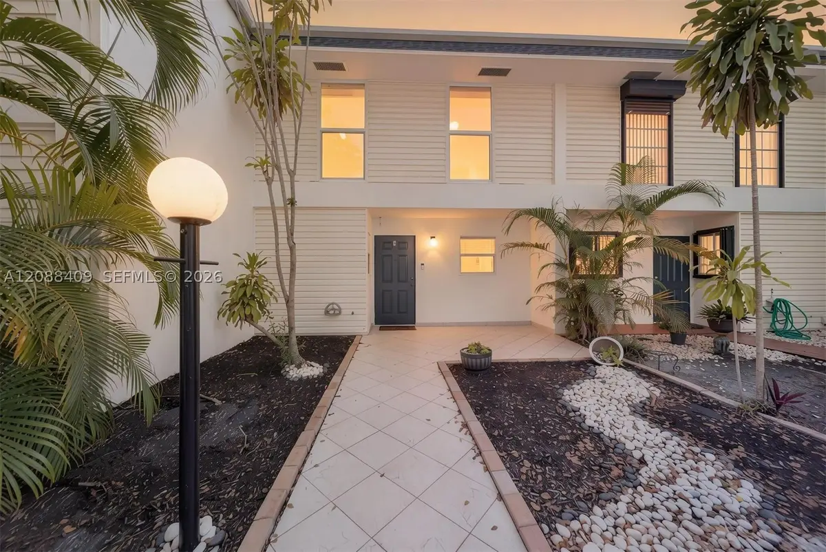 2801 N 34 #16C, Hollywood, FL 33021 - #1