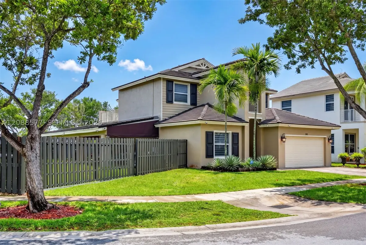 241 NE 33rd, Homestead, FL 33033 - #1